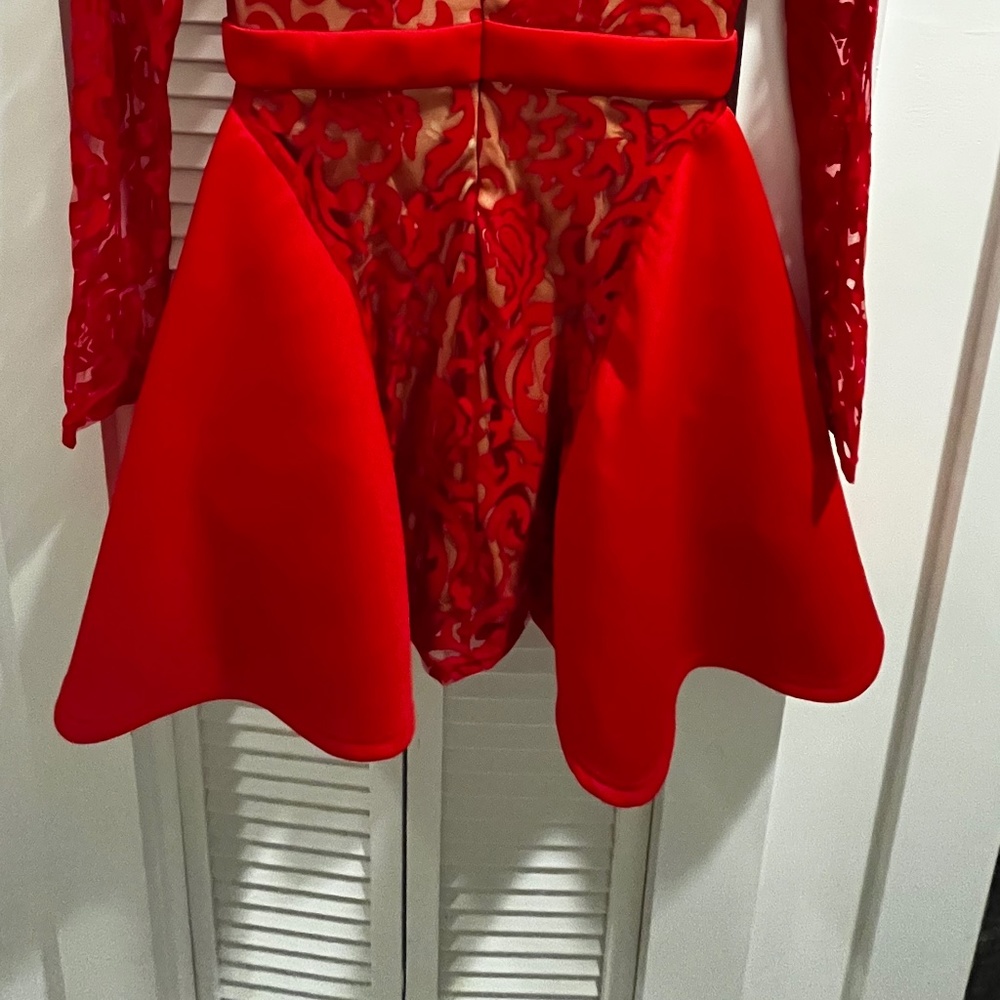 NWOT Low Cut  Red Lace Long Sleeve Dress With Nude Lining HOT HOT HOT - Picture 7 of 16